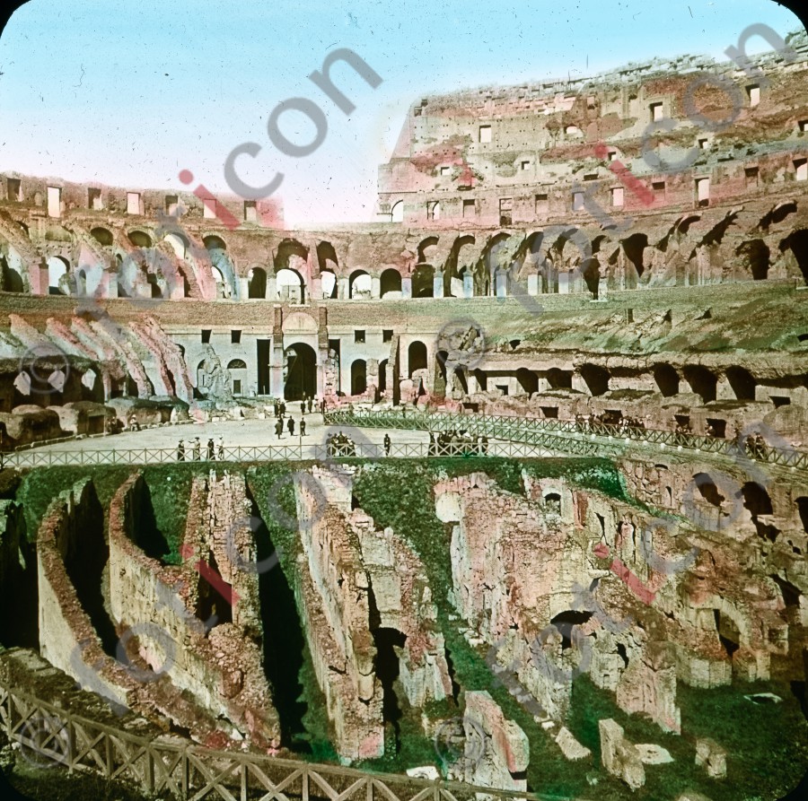 Kolosseum Inneres | Colosseum Interior - Foto foticon-simon-035-010.jpg | foticon.de - Bilddatenbank für Motive aus Geschichte und Kultur